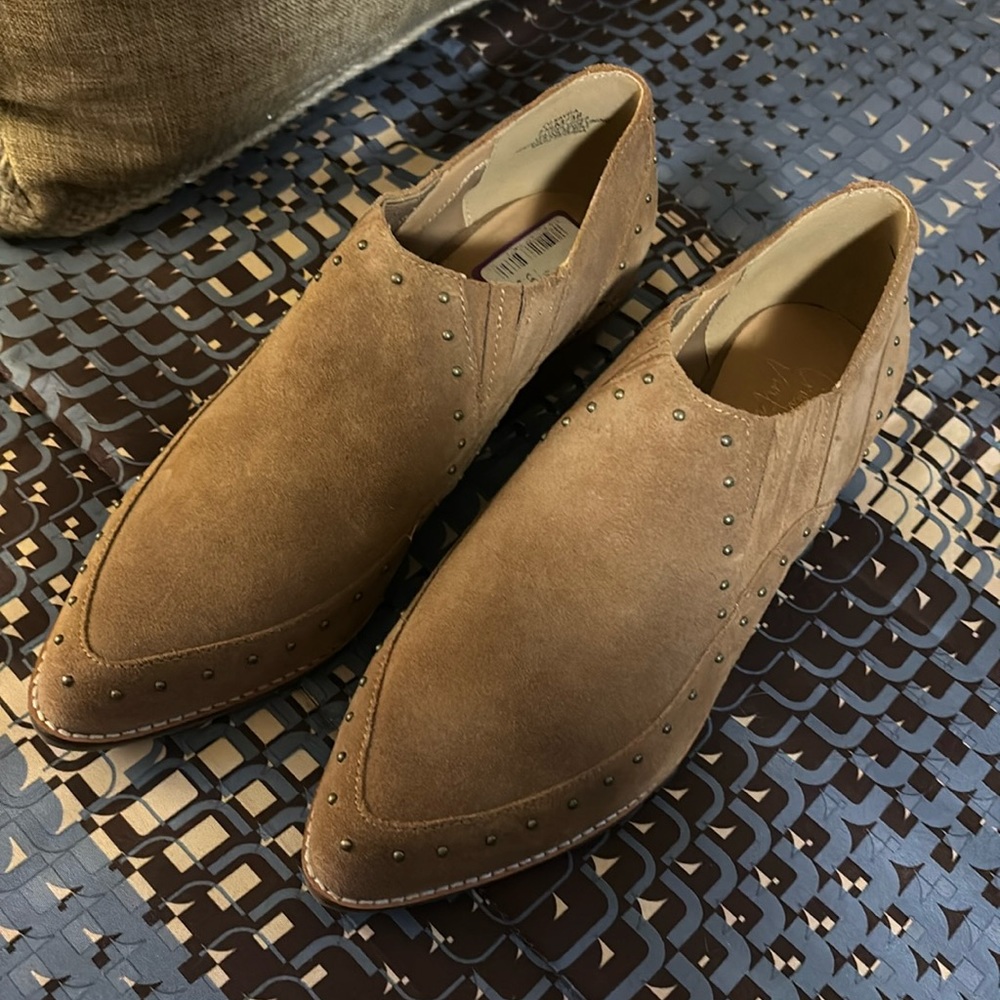 New Crown Vintage Leather Low Cut Boots sz 7.5.